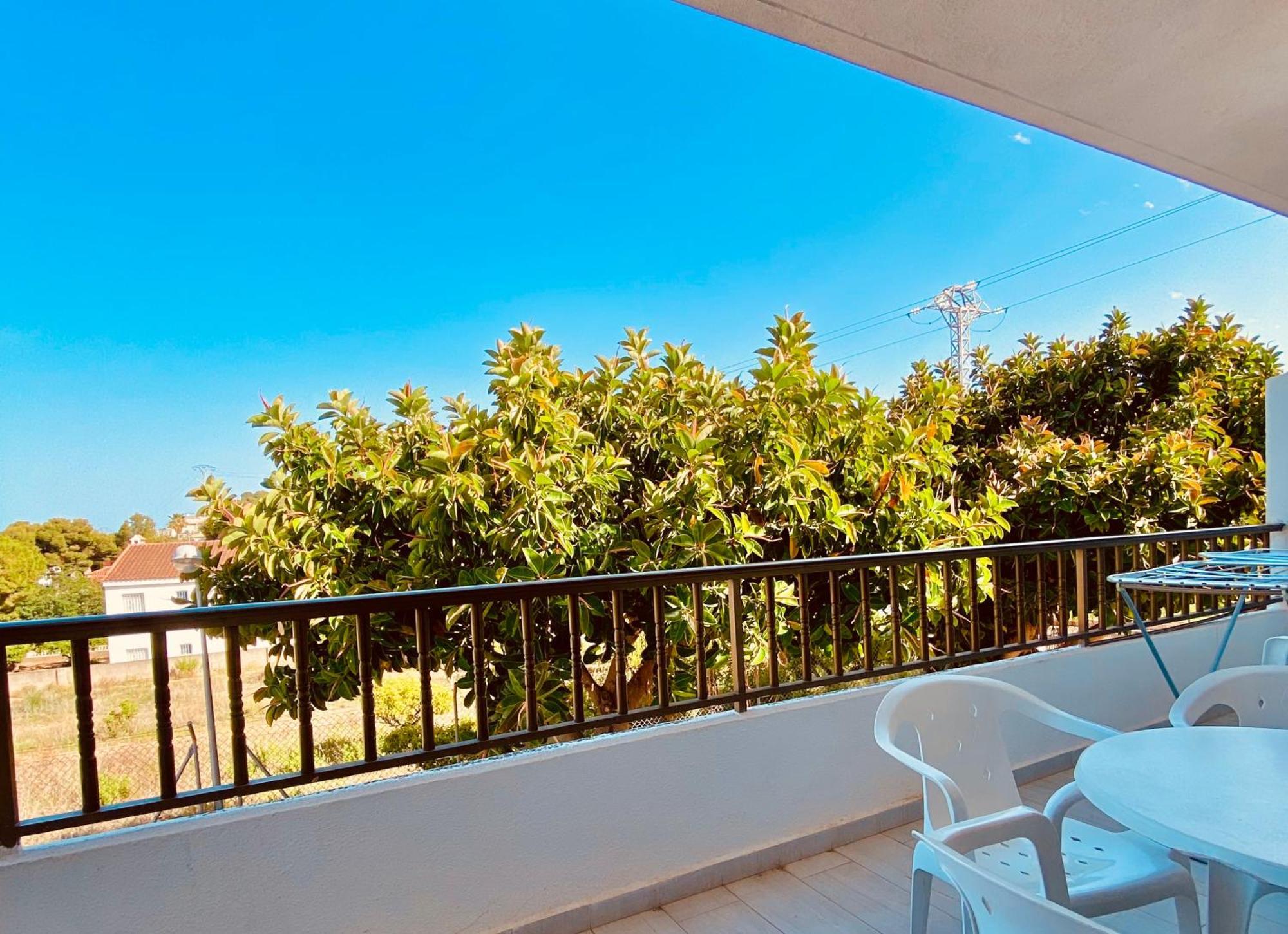 Turyva Tarongers 3 - Modern 2 Bed For Families & Couples Apartment *